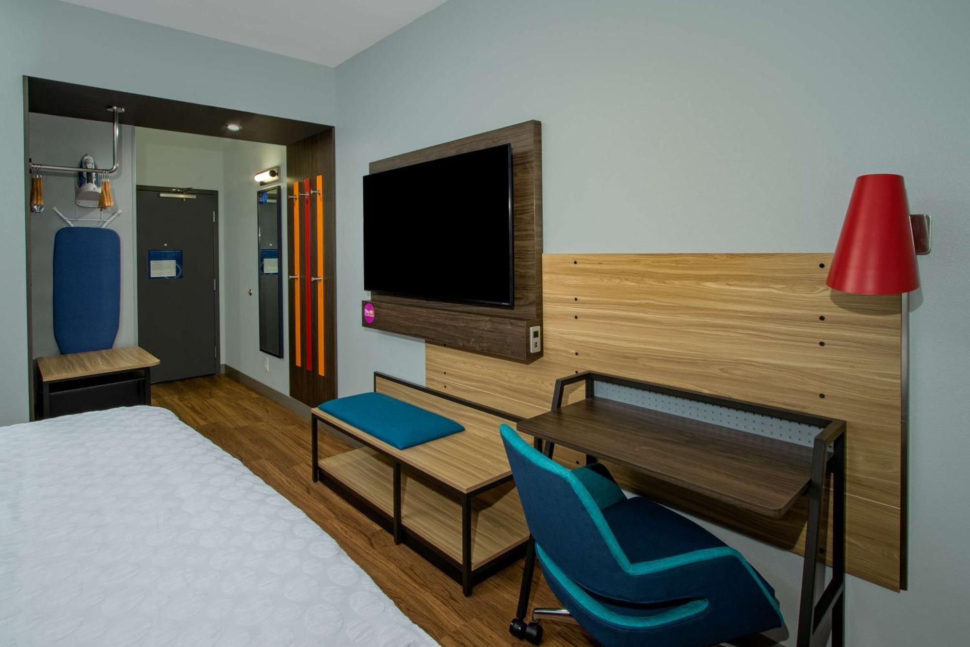 Tru By Hilton Columbus Airport Exterior foto